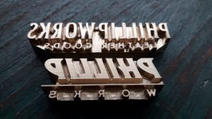 Jasa Pembuatan Plat Emboss Kuningan, Harga Plat Emboss, Jasa Pembuatan Plat Emboss, Plat Emboss Kulit, Cara Membuat Plat Emboss, Plat Embos Sandal, Cara Membuat Matras Embos, Jasa Pembuatan Plat Emboss Dan Deboss Kuningan, Jual Plat Matras Embos Hotprint Stamp Emblem, Jual Plat Emboss Kulit, Label dan Emblem